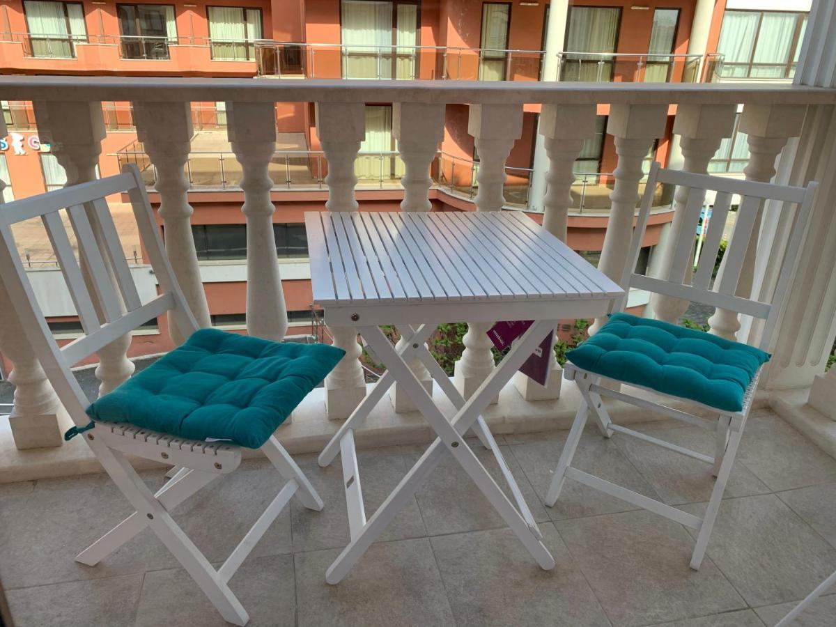 Valencia Gardens Deluxe Apartments Neszebar Kültér fotó